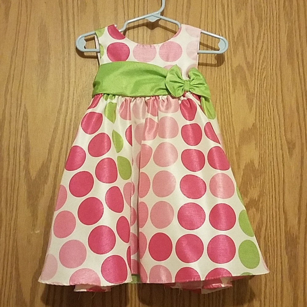 Polka dot toddlers dress